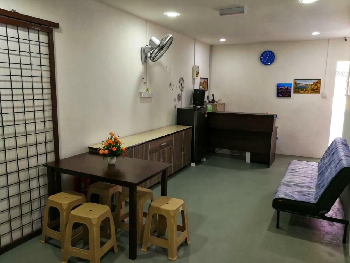 Homestay Coral 珊瑚之家 Semporna